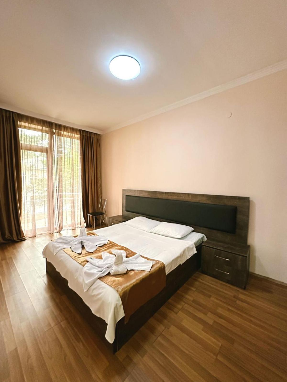 Hotel Solidarity Kobuleti Ngoại thất bức ảnh