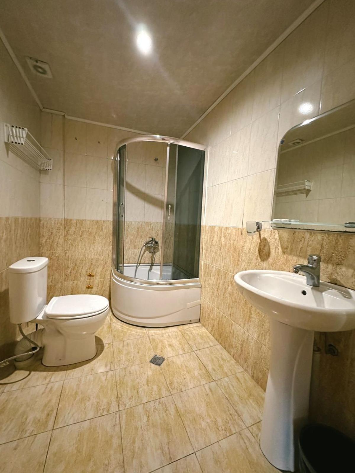 Hotel Solidarity Kobuleti Ngoại thất bức ảnh