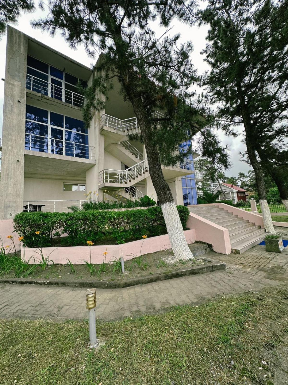 Hotel Solidarity Kobuleti Ngoại thất bức ảnh