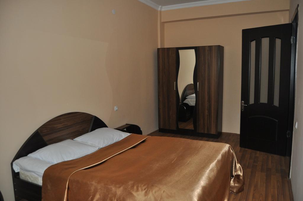 Hotel Solidarity Kobuleti Phòng bức ảnh